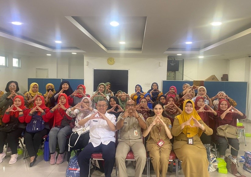 Pelaksanaan Layanan Arsip Keluarga (Restorasi dan Digitalisasi Arsip Keluarga/LASIGA) di Kelurahan Jatinegara 24-25 Juni 2024 #1