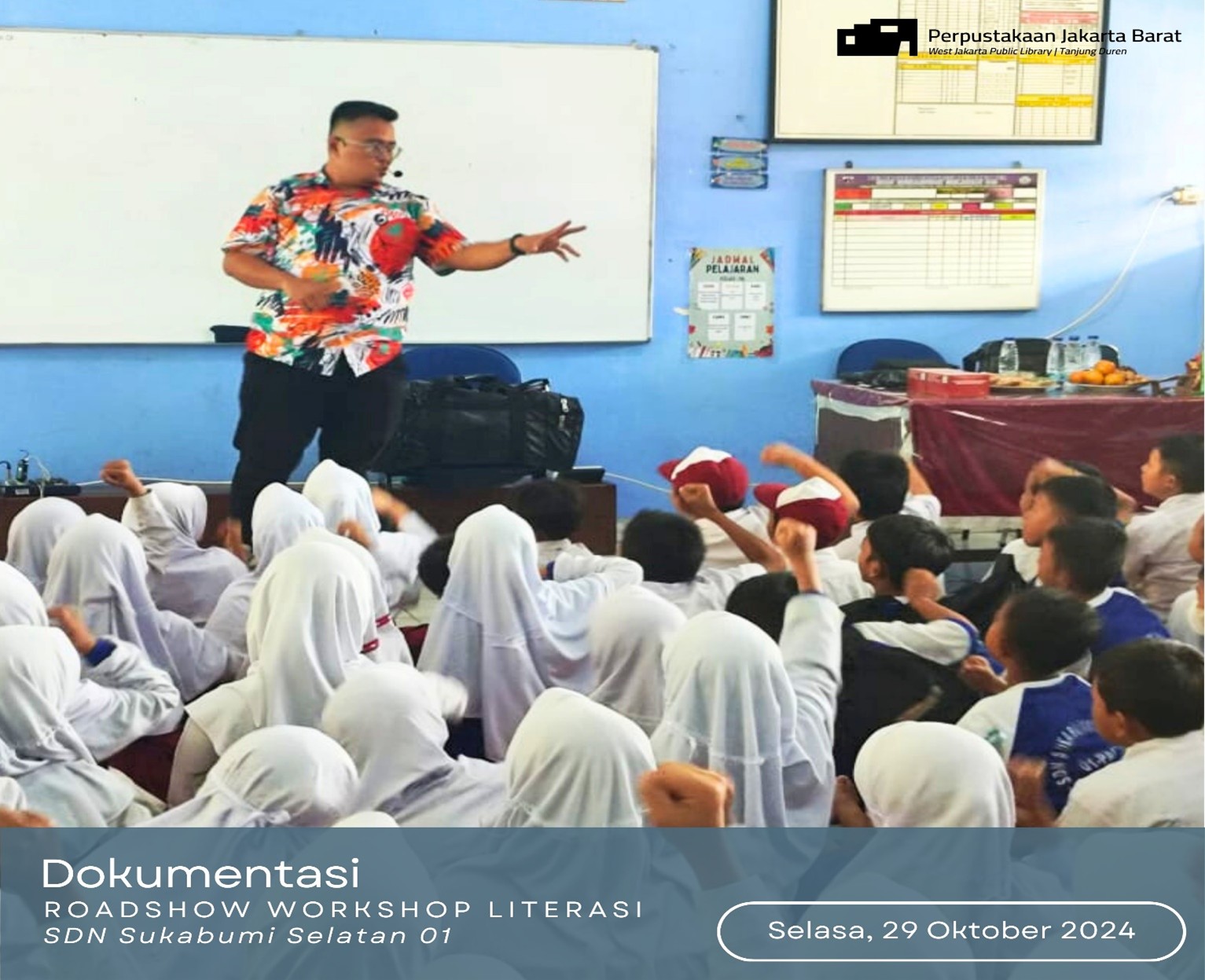 Road Show Workshop Literasi