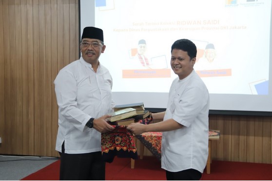 Resmi! Koleksi dan Karya Babe Ridwan Saidi Ditempatkan di Perpustakaan Jakarta dan PDS HB Jassin
