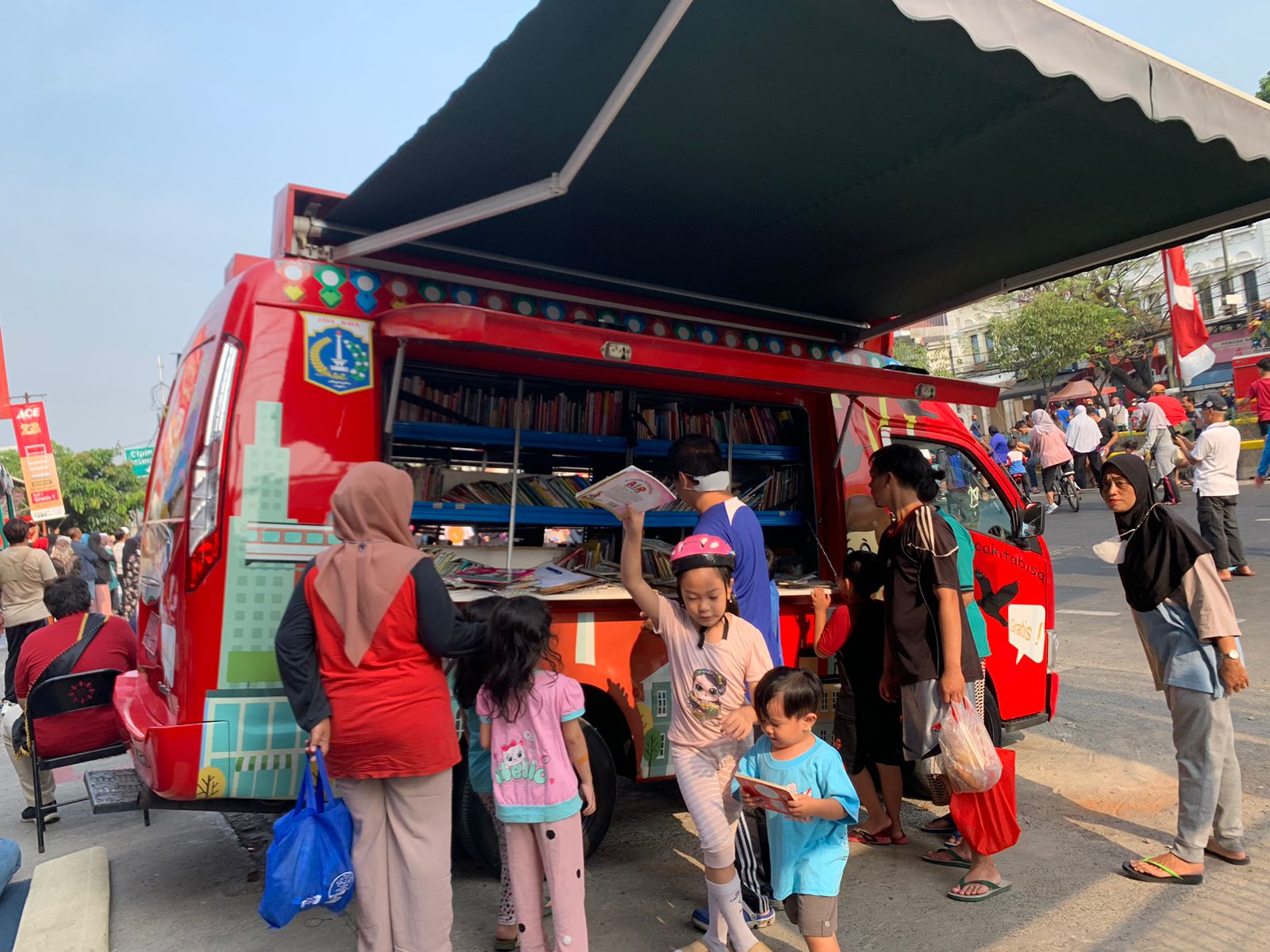 si #Armo goes to HBKB Rawamangun dalam rangka memperingati Hari Sumpah Pemuda ke-95 : Bersama Majukan Indonesia