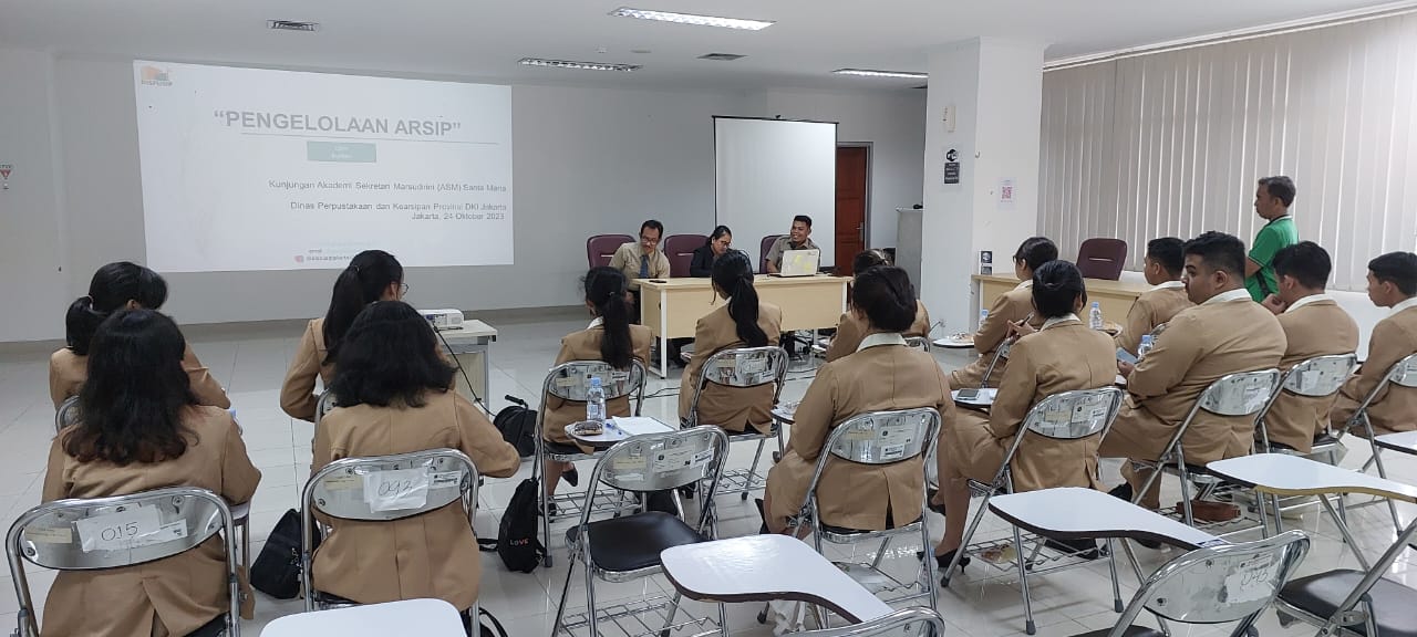 Kunjungan Akademi Sekretari Marsudirini (ASM) Santa Maria dalam rangka Kuliah Kerja Lapangan