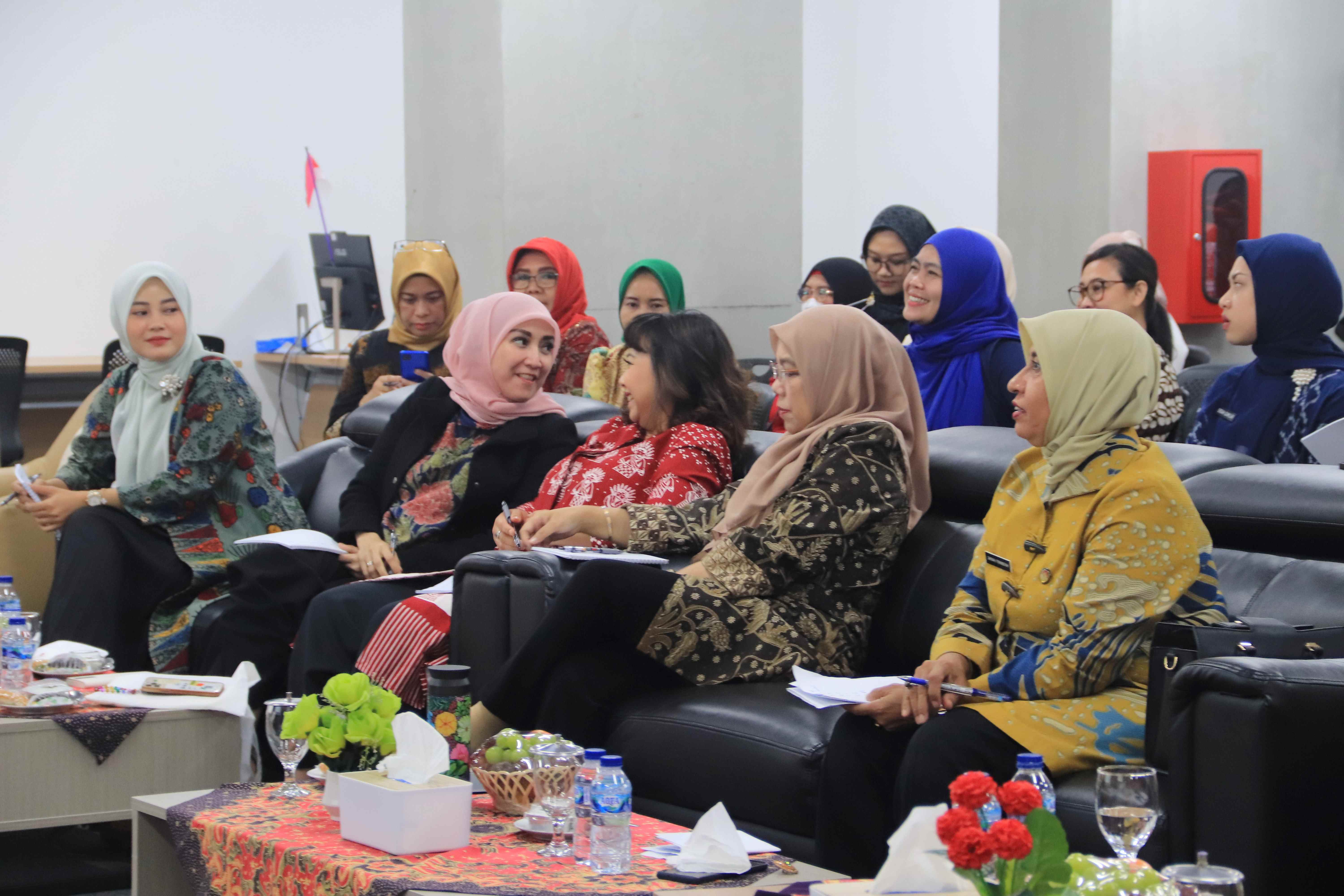 Sukses! Kelas Pengembangan Diri Ungkap Peran Penting Perempuan dan Ajak Peserta Pahami Emosi Diri